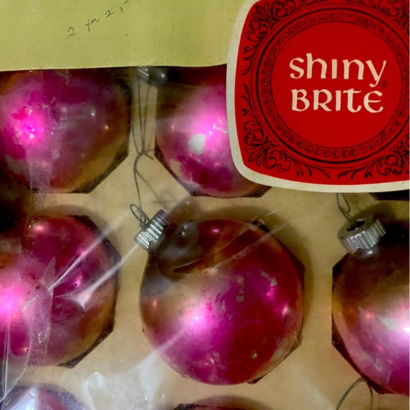 Vintage 50’s Shiny Brite Satin Hot Pink & gold Glass Ornaments